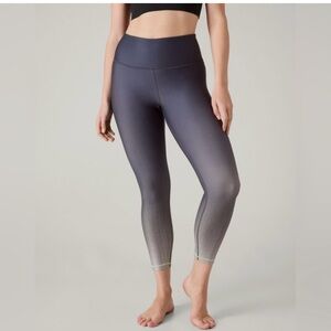NWT--Athleta Gray Ombré Ultra High Rise Elation 7/8 Tight, Small